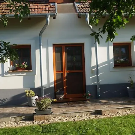 Pear House Appartement Lukácsháza